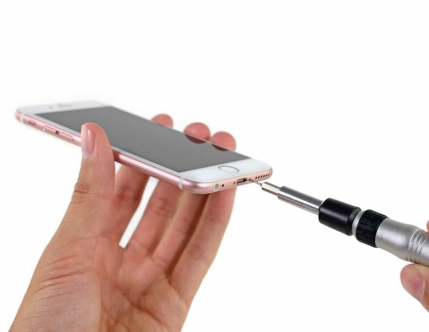 Otrzymasz nową gwarancję, ale najpierw zadzwoń do Apple i powiedź im o wymianie telefonu